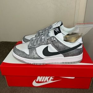 Womens Dunk Low